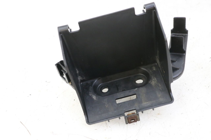 photo de BATTERIEKASTEN HONDA NES AROBASE 125 (2000 - 2003) - Hauptansicht