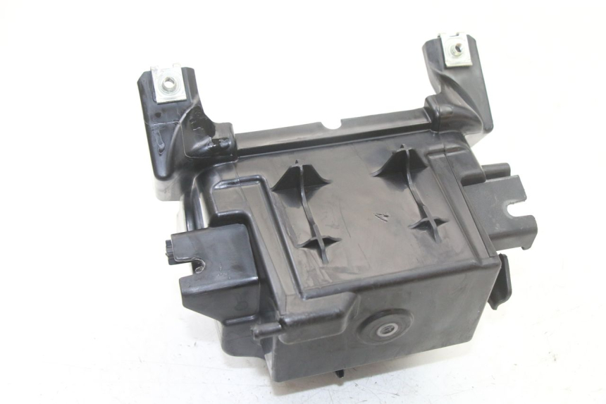 photo de BATTERIEKASTEN HONDA PCX (JF57/JF64) 125 (2014 - 2018) - Technische Nahaufnahme
