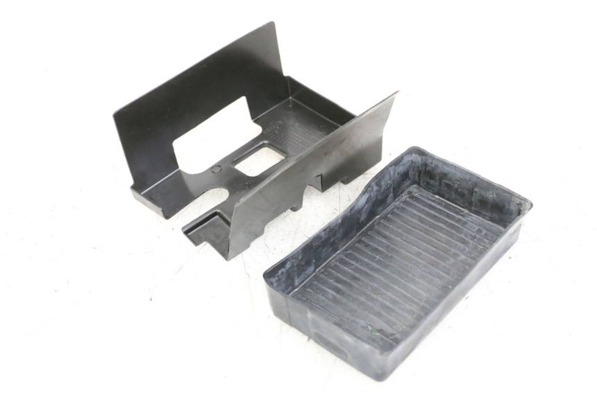 photo de BATTERIEKASTEN HUSQVARNA SVARTPILEN 401 (2018 - 2023) - Alternative Perspektive