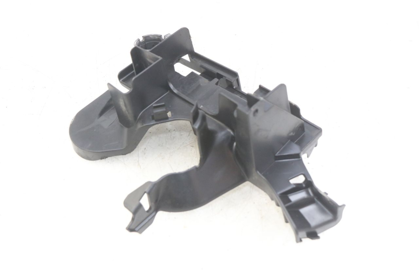 photo de BATTERIEFACH YAMAHA HW XENTER 125 (2011 - 2017) - Zoom auf Gebrauchszustand