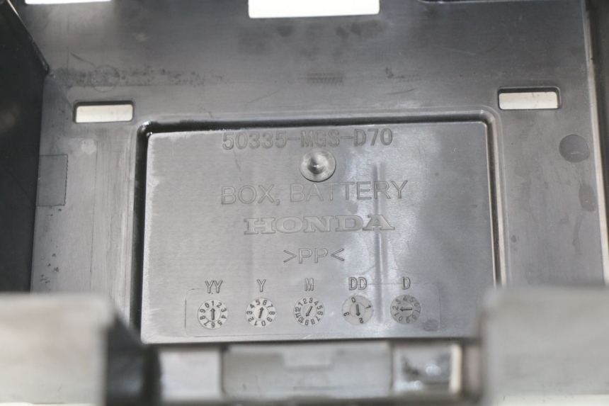 photo de BATTERIEFACH HONDA INTEGRA NC D 750 (2016 - 2018) - Gesamtansicht des Produkts