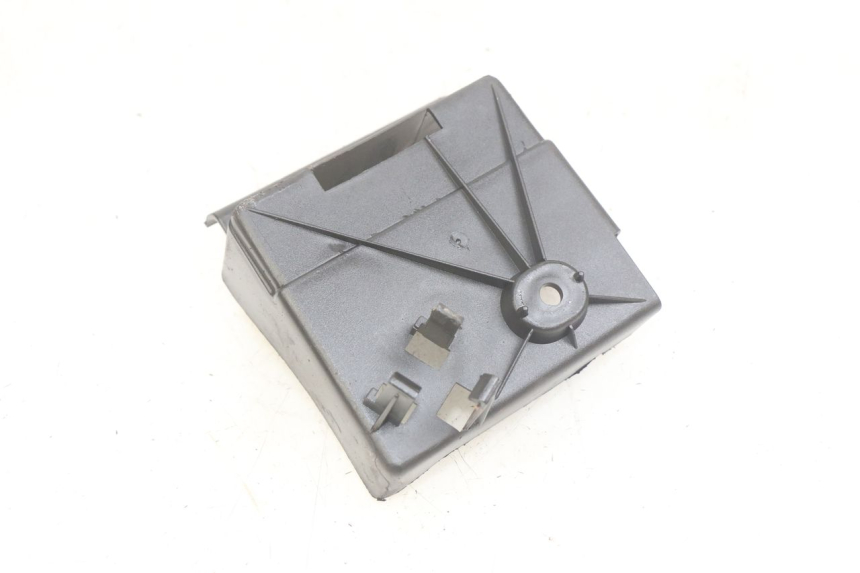 photo de BATTERIEFACH SYM JET SPORT XR 50 (2006 - 2015) - Detailansicht des Bauteils