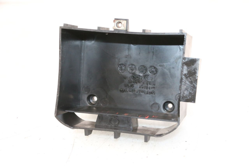 photo de BATTERIEKASTEN KYMCO MOVIE S 125 (2009 - 2018) - Hauptansicht