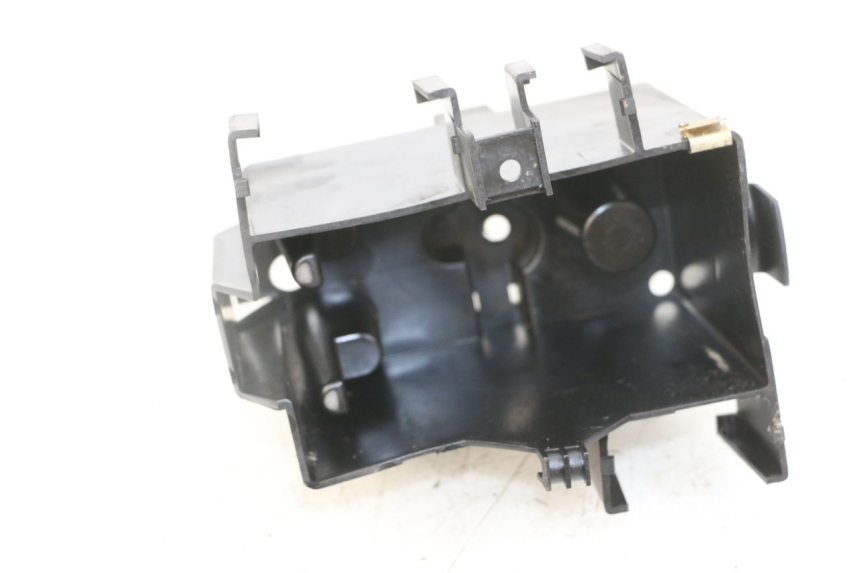 photo de BATTERIEKASTEN PEUGEOT LUDIX ONE 50 (2005 - 2008) - Zoom auf Gebrauchszustand