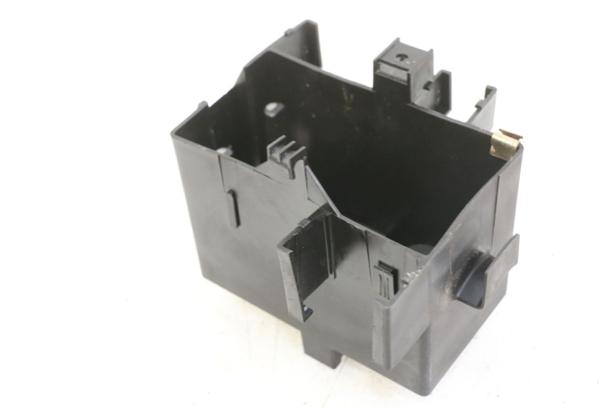 photo de BATTERIEKASTEN PEUGEOT LUDIX ONE 50 (2005 - 2008) - Alternative Perspektive