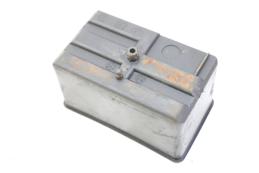 photo de BATTERIEFACH PIAGGIO VESPA S 2T 50 (2007 - 2014) - Detailansicht des Bauteils