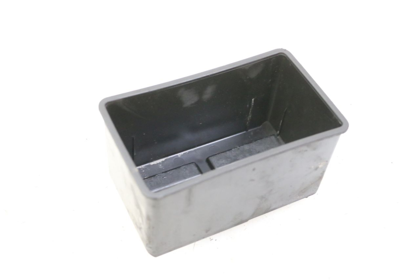 photo de BATTERIEFACH PIAGGIO VESPA S 2T 50 (2007 - 2014) - Alternative Perspektive