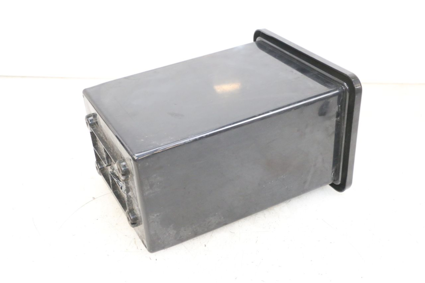 photo de BATTERIEFACH EFUN PUSA 1 - Detailansicht des Bauteils