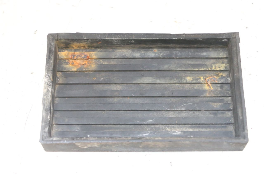 photo de BATTERIEKASTEN APRILIA RALLY AC 50 (1995 - 2004) - Zoom auf Gebrauchszustand