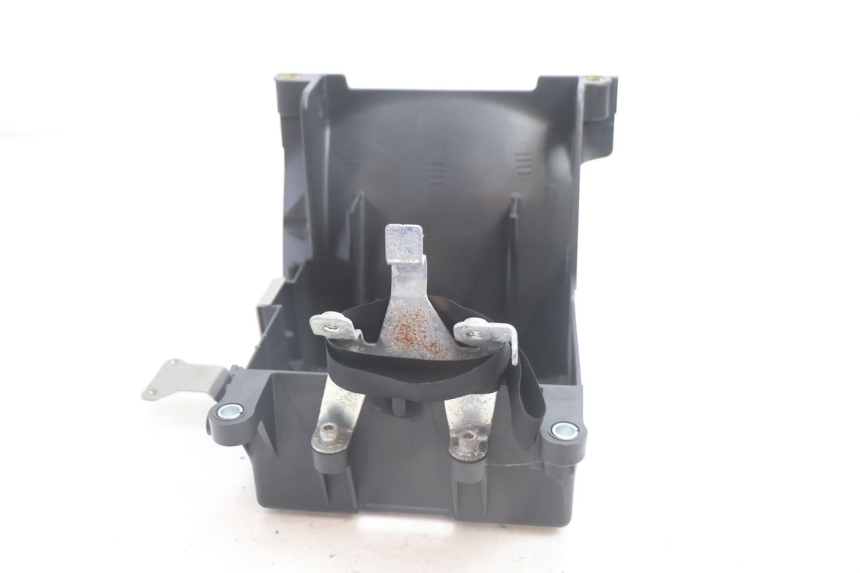 photo de BATTERIEKASTEN HARLEY DAVIDSON ROAD GLIDE FLTRXSE 1920 (2018 - 2022) - Detailansicht des Bauteils