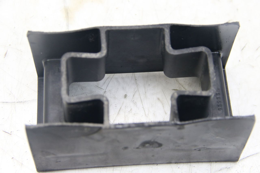 photo de BATTERIEFACH GILERA RUNNER SP 50 (2009 - 2017) - Zoom auf Gebrauchszustand