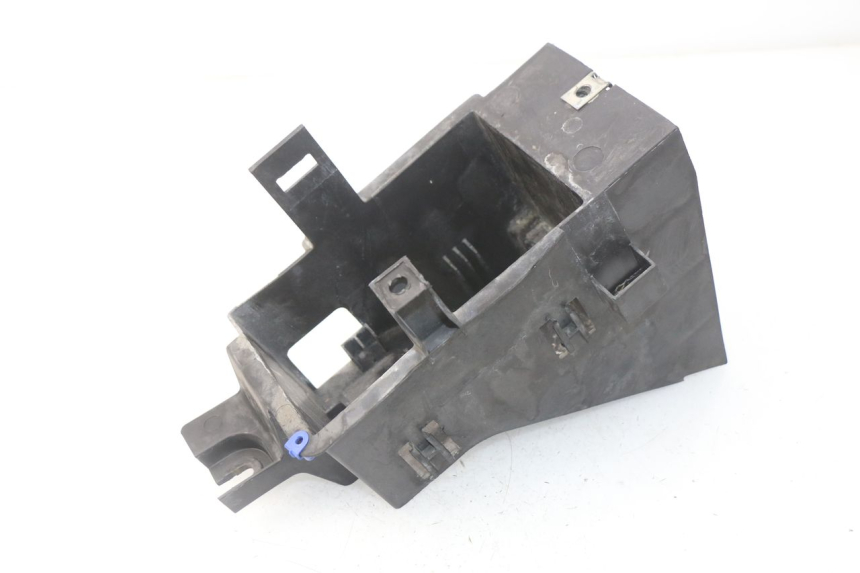 photo de BATTERIEKASTEN PEUGEOT SATELIS 500 (2007 - 2013) - Zoom auf Gebrauchszustand