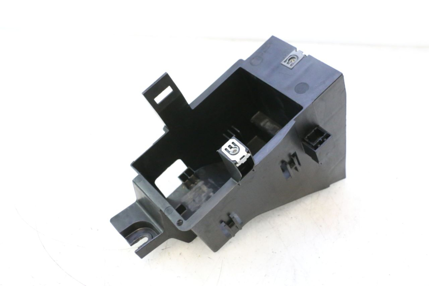 photo de BATTERIEKASTEN PEUGEOT SATELIS 125 (2013 - 2018) - Alternative Perspektive
