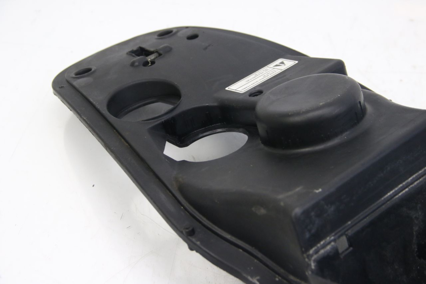 photo de BATTERIEFACH APRILIA SCARABEO 4T 50 (2009 - 2017) - Geprüftes Gebrauchtteil