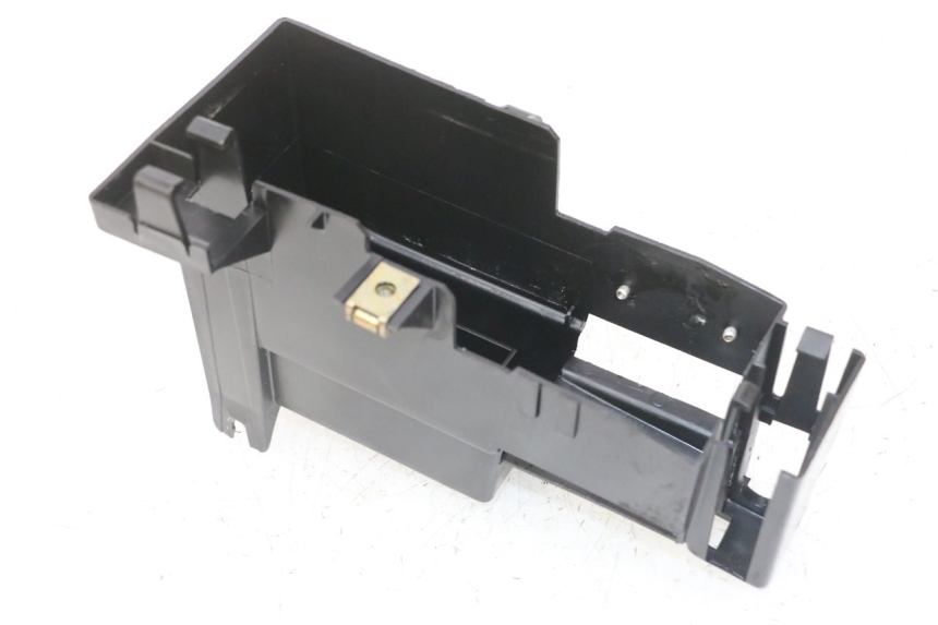 photo de BATTERIEKASTEN PEUGEOT SPEEDFIGHT 2 LC 50 (2000 - 2009) - Hauptansicht