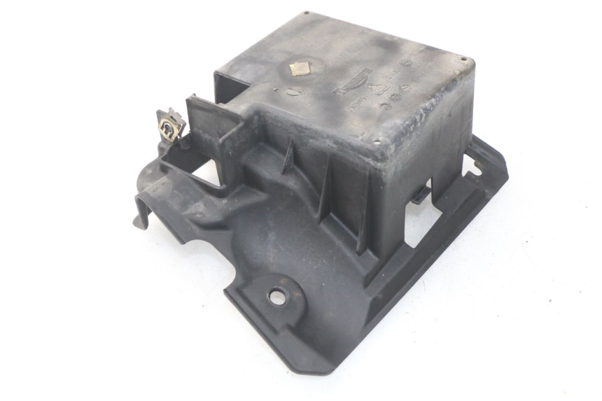 photo de BATTERIEKASTEN TRIUMPH SPRINT ST ABS 1050 (2005 - 2007) - Technische Nahaufnahme