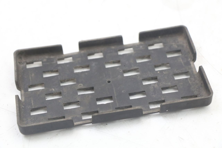 photo de BATTERIEKASTEN SUZUKI GSR 750 (2011 - 2017) - Zoom auf Gebrauchszustand