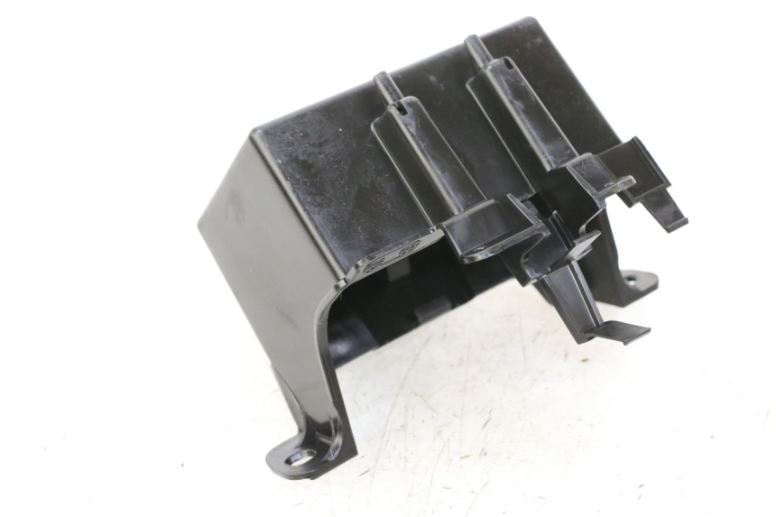 photo de BATTERIEKASTEN SUZUKI GSX F GSXF 650 (2007 - 2015) - Zoom auf Gebrauchszustand