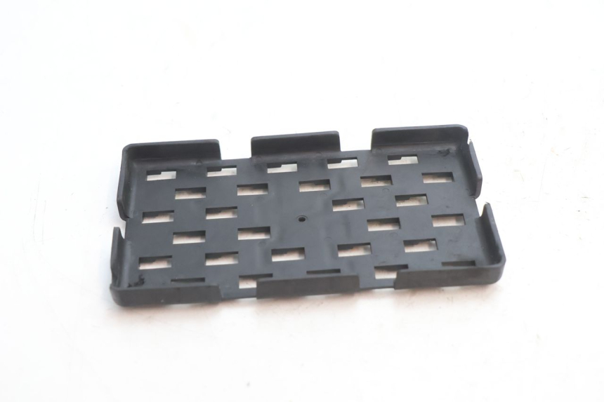 photo de BATTERIEKASTEN SUZUKI SV S 650 (2003 - 2009) - Detailansicht des Bauteils