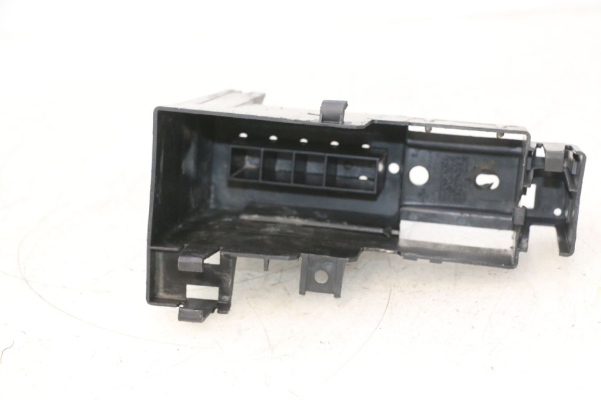photo de BATTERIEKASTEN PEUGEOT TREKKER 50 (1995 - 2004) - Hauptansicht
