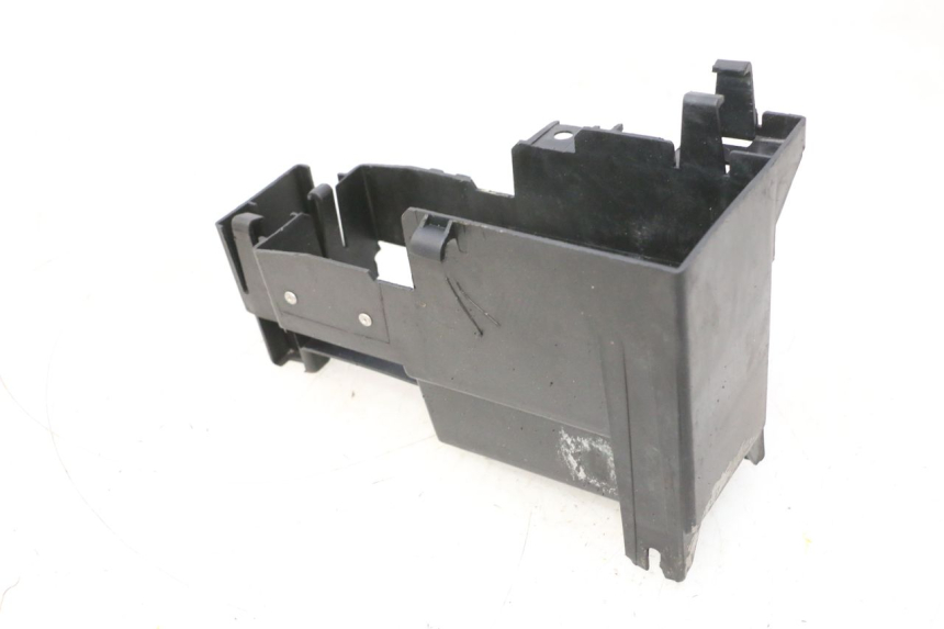 photo de BATTERIEKASTEN PEUGEOT TREKKER 50 (1995 - 2004) - Technische Nahaufnahme