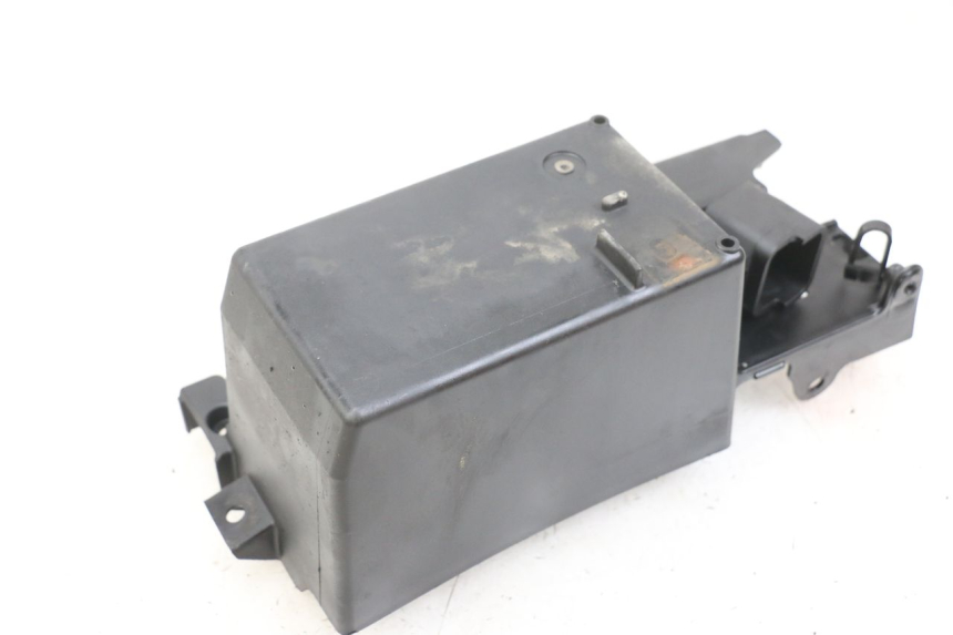 photo de BATTERIEFACH KAWASAKI VERSYS ABS 650 (2015 - 2018) - Detailansicht des Bauteils