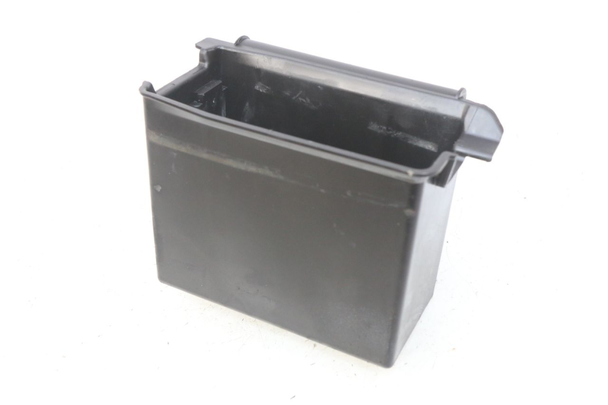 photo de BATTERIEFACH PIAGGIO VESPA PRIMAVERA 2T 50 (2013 - 2018) - Alternative Perspektive