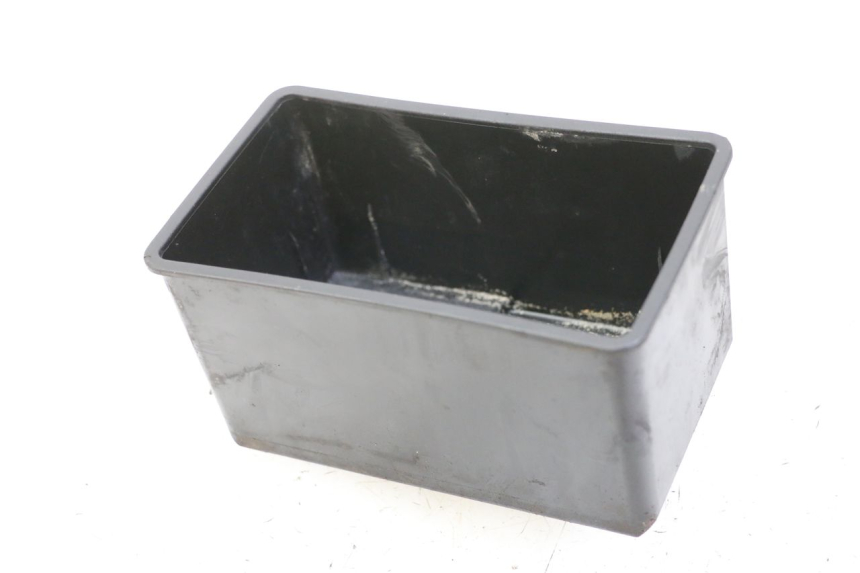 photo de BATTERIEFACH PIAGGIO VESPA S 2T 50 (2007 - 2014) - Hauptansicht
