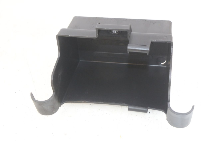 photo de BATTERIEFACH DAELIM VJ ROADWIN FI 125 (2008 - 2017) - Zoom auf Gebrauchszustand