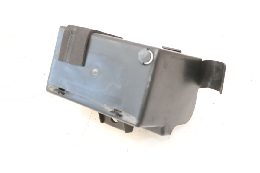 photo de BATTERIEKASTEN DAELIM VJ ROADWIN 125 (2004 - 2007) - Zoom auf Gebrauchszustand