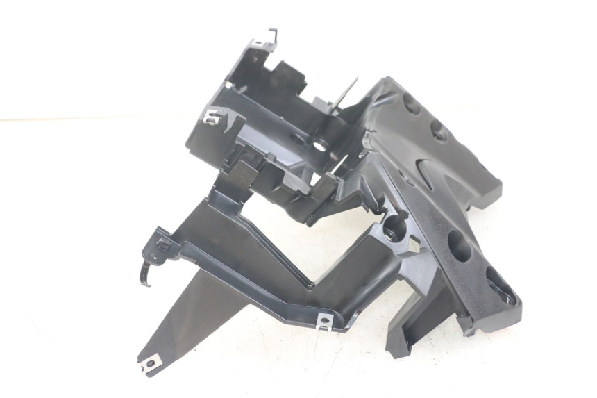 photo de BATTERIEFACH YAMAHA XMAX X-MAX ABS 125 (2017 - 2020) - Geprüftes Gebrauchtteil