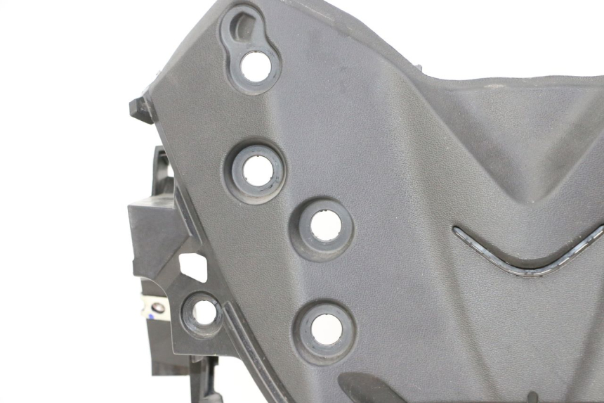 photo de BATTERIEKASTEN YAMAHA XMAX X-MAX 125 (2021 - 2025) - Kennzeichnungen und Originalreferenzen