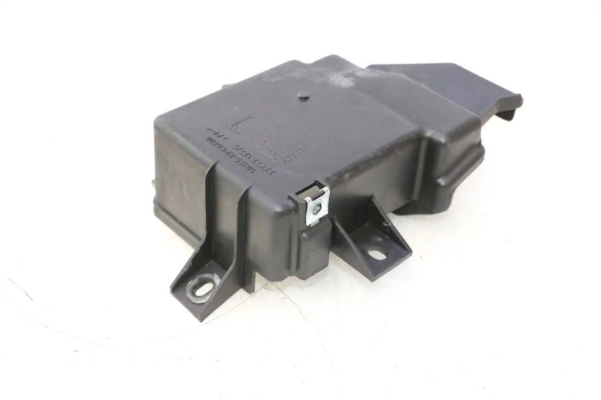 photo de BATTERIEKASTEN HONDA XLV VARADERO 125 (2007 - 2012) - Detailansicht des Bauteils