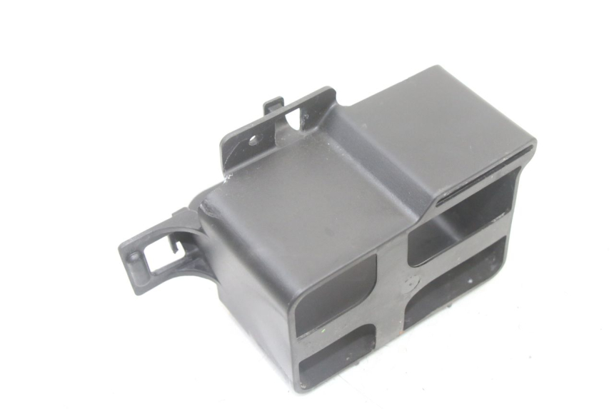 photo de BATTERIEKASTEN YAMAHA TRACER 7 700 (2020 - 2024) - Zoom auf Gebrauchszustand