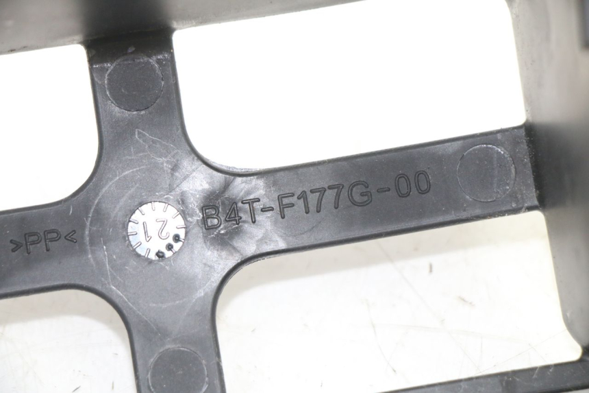 photo de BATTERIEKASTEN YAMAHA TRACER 7 700 (2020 - 2024) - Technische Nahaufnahme