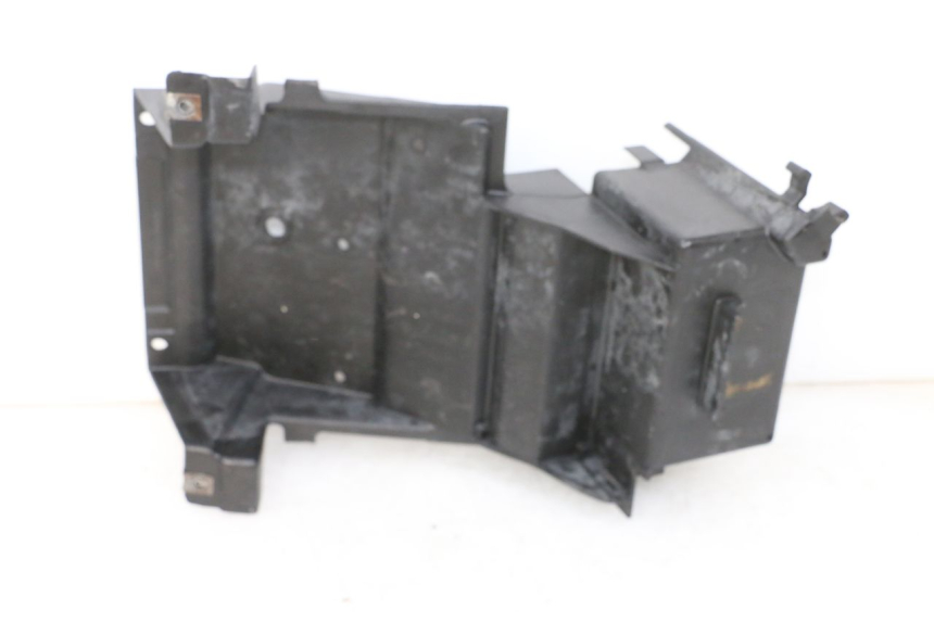 photo de BATTERIEKASTEN KAWASAKI ZR 7 750 (1999 - 2004) - Zoom auf Gebrauchszustand