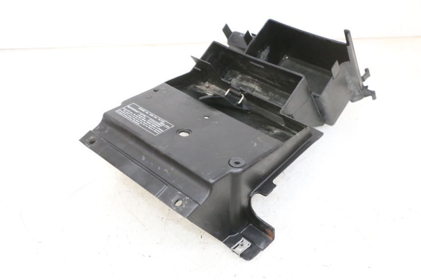 photo de BATTERIEKASTEN KAWASAKI ZR 7 750 (1999 - 2004) - Details der Befestigungspunkte