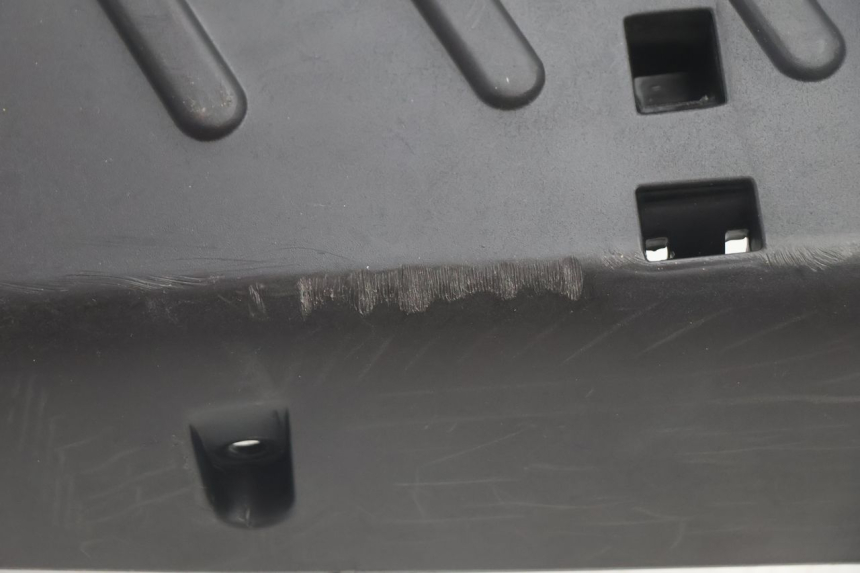 photo de UNTERBODEN KYMCO AGILITY 4T 50 (2005 - 2018) - Details der Befestigungspunkte