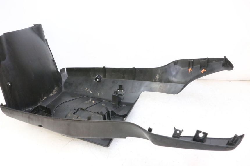 photo de UNTERBODEN KYMCO AGILITY NAKED RENOUVO 2T 50 (2011 - 2018) - Zoom auf Gebrauchszustand