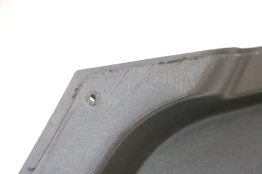photo de UNTERBODEN HINTEN RECHTS KEEWAY F-ACT FACT EVO 50 (2020 - 2026) - Details der Befestigungspunkte