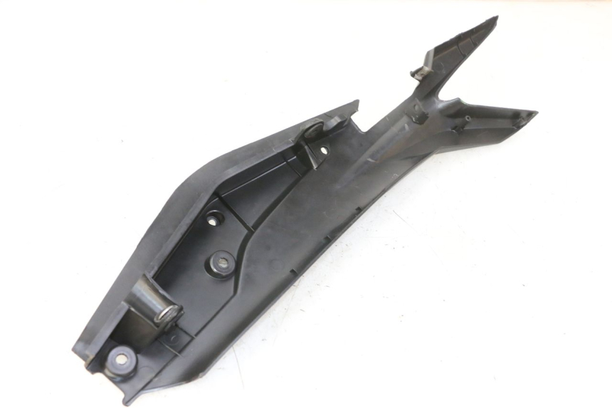 photo de UNTERBODEN HINTEN RECHTS STAHO FH 50 (2018 - 2019) - Zoom auf Gebrauchszustand