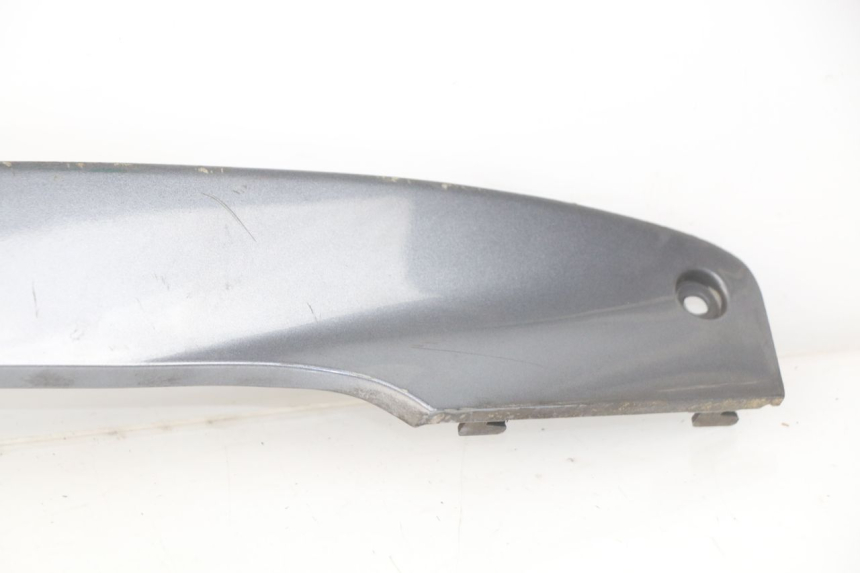 photo de UNTERBODEN HINTEN RECHTS KYMCO LIKE 4T 50 (2009 - 2018) - Zoom auf Komponenten