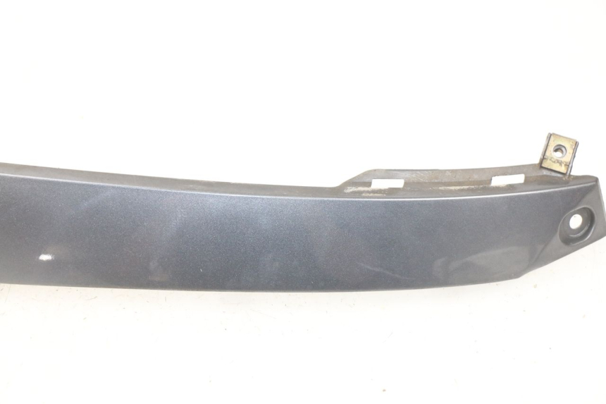 photo de UNTERBODEN HINTEN RECHTS KYMCO LIKE 4T 50 (2009 - 2018) - Oberflächenzustand und Material