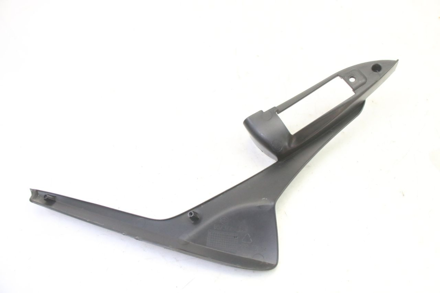 photo de UNTERBODEN HINTEN RECHTS PIAGGIO MP3 HPE 310 (2024 - 2025) - Technische Nahaufnahme