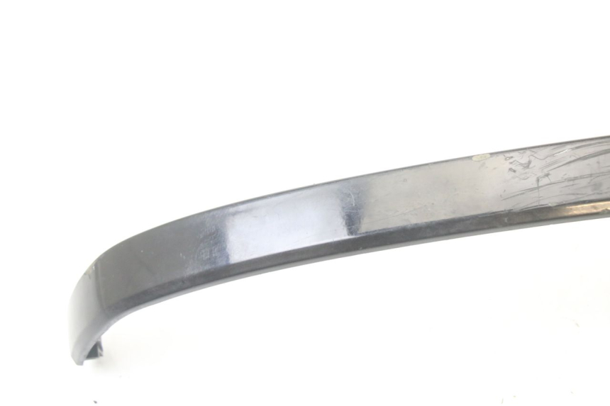 photo de RECHTER HINTERER SEITENSCHWELLER PIAGGIO VESPA LX 2T 50 (2005 - 2013) - Detailansicht des Bauteils