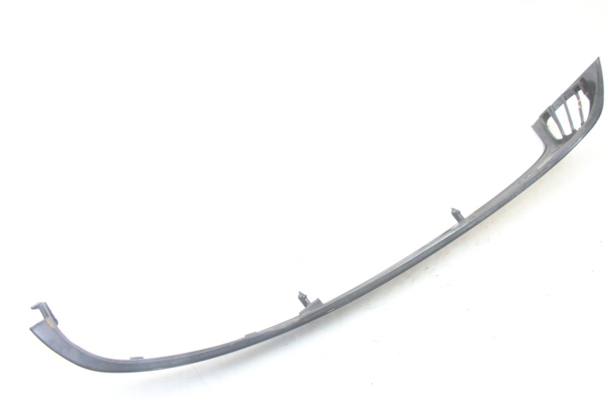 photo de RECHTER HINTERER SEITENSCHWELLER PIAGGIO VESPA LX 2T 50 (2005 - 2013) - Kennzeichnungen und Originalreferenzen