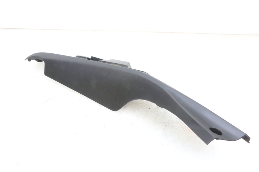 photo de UNTERBODEN HINTEN RECHTS YAMAHA TRICITY 300 (2020 - 2024) - Alternative Perspektive