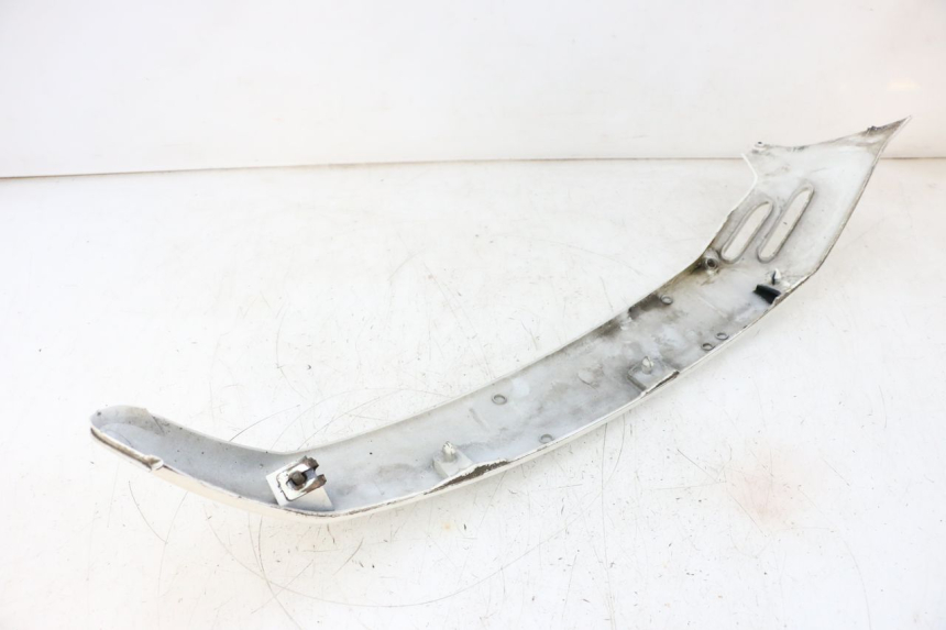 photo de UNTERBODEN HINTEN RECHTS PIAGGIO VESPA GTS SUPER IE 125 (2009 - 2016) - Gesamtansicht des Produkts