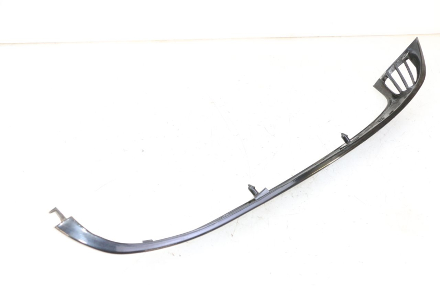 photo de RECHTER HINTERER SEITENSCHWELLER PIAGGIO VESPA S 2T 50 (2007 - 2014) - Gesamtansicht des Produkts