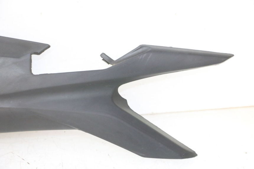 photo de UNTERBODEN HINTEN LINKS STAHO FH 50 (2018 - 2019) - Details der Befestigungspunkte